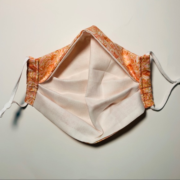 2/$20 Face Mask 3 Layer Nose Bridge Pink Roses - Picture 3 of 8